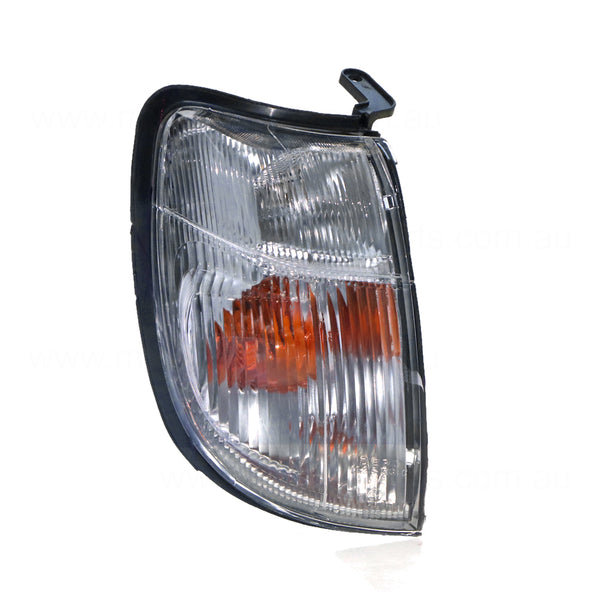 Front Park / Indicator Lamp Drivers Side Certified Suits Nissan Navara D22 1997 to 2001