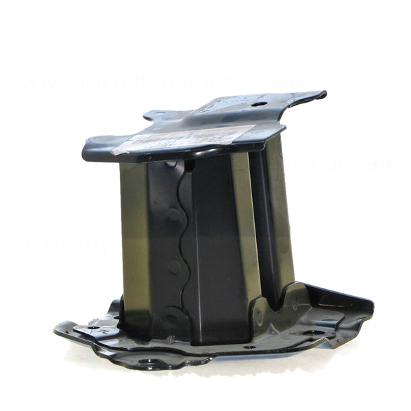 Rear Bar Bracket Passenger Side OEM suits Toyota Corolla