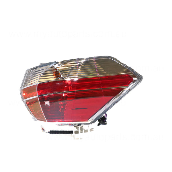 Red/Clear Tail Lamp Passenger Side OEM suits Nissan X-Trail T32