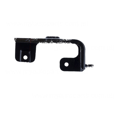 Isuzu Ute MU-X OEM Rear Bar Bracket Passenger Side 02/2017 to 06/2021 - 8981899030