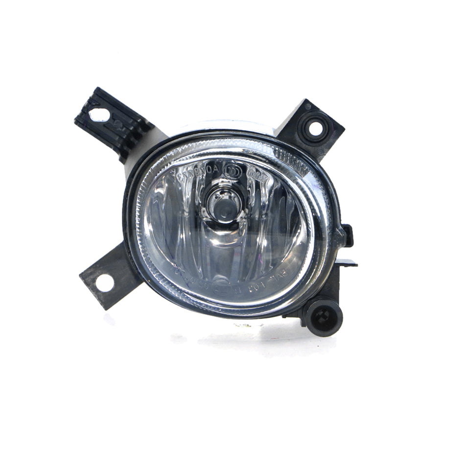 Fog Lamp Drivers Side OES  suits Audi