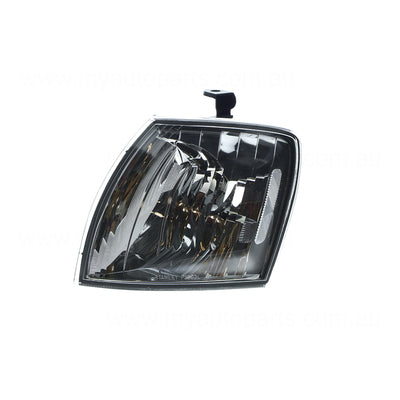 Front Park / Indicator Lamp Passenger Side Genuine Suits Mazda 121 Metro DW 3/2000 to 11/2002