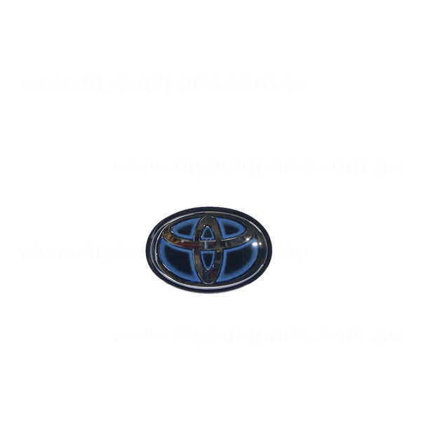 Grille Emblem Genuine suits Toyota