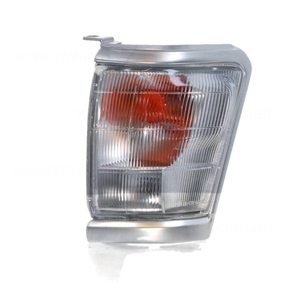 Front Park / Indicator Lamp Passenger Side Certified suits Toyota Hilux