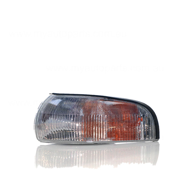 Front Park / Indicator Lamp Passenger Side Certified Suits Holden Commodore VP 1991 to 1993