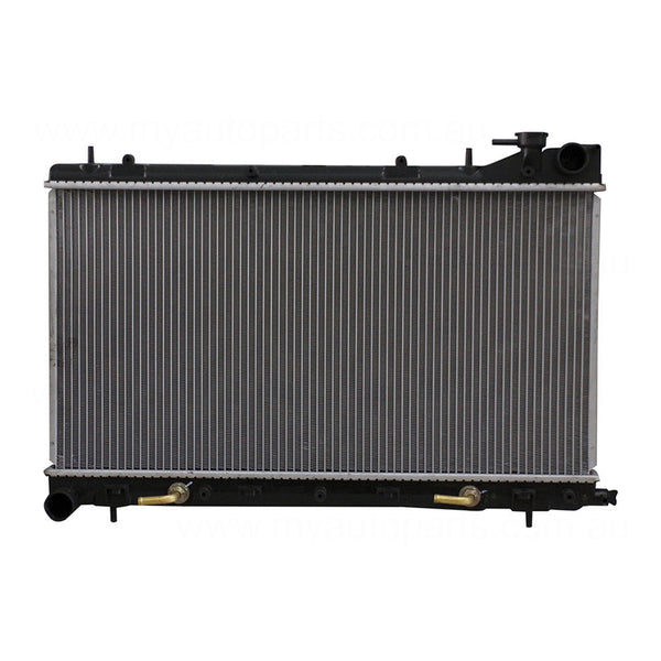 Radiator 38 / 38 mm Plastic Aluminium 360 x 688 x 16 mm Manual/Auto 2.5L L EJ253 Aftermarket suits Subaru Forester SG