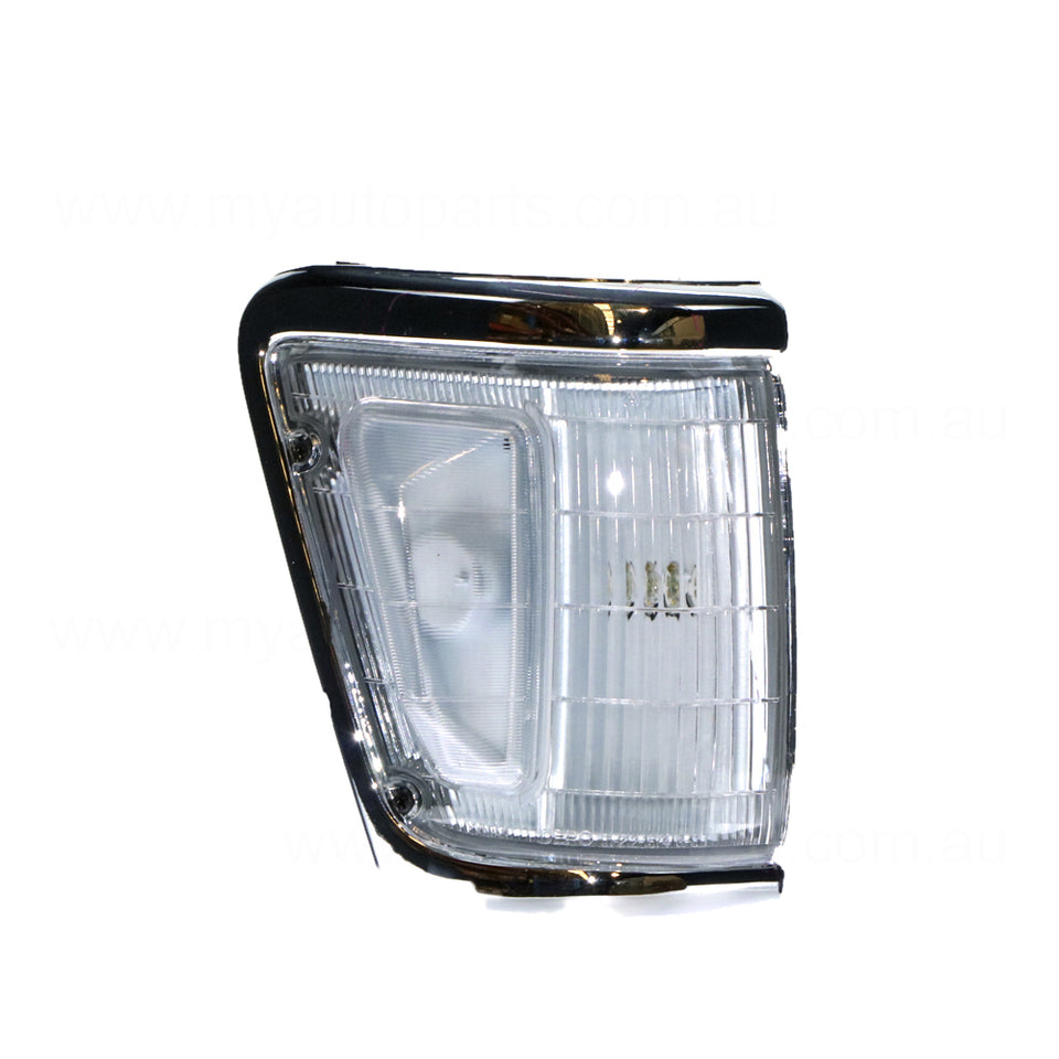 Front Park / Indicator Lamp Drivers Side Aftermarket Suits Toyota Hilux RN105 RN110 YN106 LN106 LN107  1988 to 1997