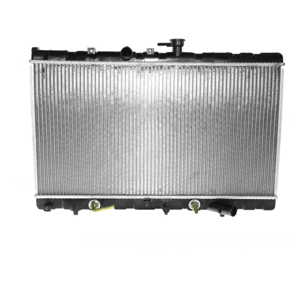 Radiator 31 mm 31 / Plastic Aluminium 350 x 638 x 26 mm Manual/Auto 1.5L L A5D Aftermarket Suits Kia Rio BC 2000 to 2002