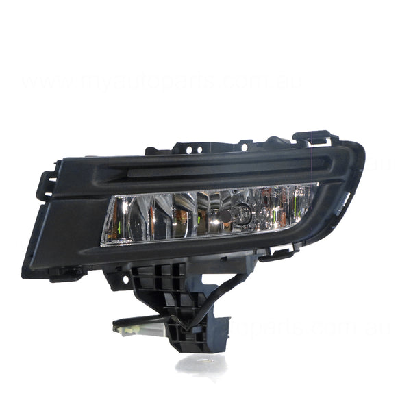 Fog Lamp Passenger Side OEM Suits Mazda 3 SP23 BK Sedan 2006 to 2009