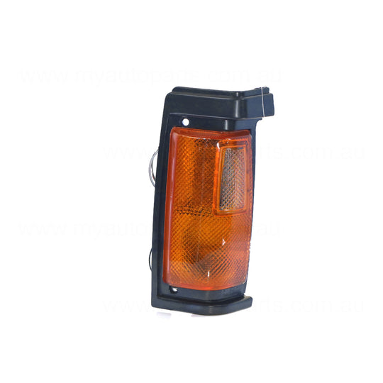 Front Park / Indicator Lamp Drivers Side Certified Suits Nissan Navara D21 1986 to 1992