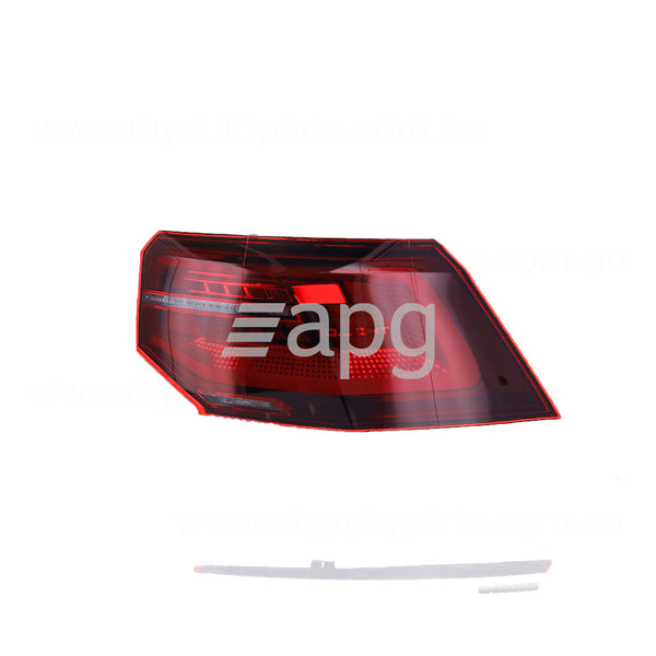 Volkswagen Golf OEM Tail Lamp Drivers Side 01/2021 to / - 5H0945208A