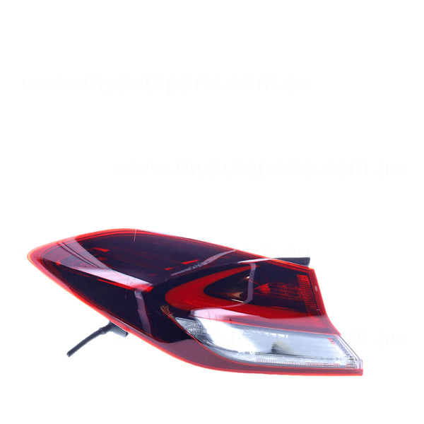 Hyundai i30 OEM Tail Lamp Passenger Side 10/2018 to 08/2020 - 92401G4450