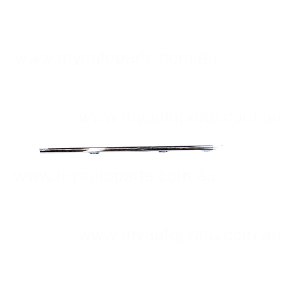 Volkswagen Transporter OEM Grille Mould Passenger Side 07/2015 to 06/2020 - 7E58531022ZZ