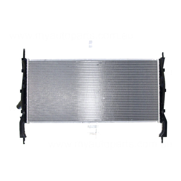 Radiator 34 / 34 mm Plastic Aluminium 770 x 360 x 26 mm Manual 2.2,2.3,2.4L L Aftermarket Suits Ford Transit VM 2006 to 2013