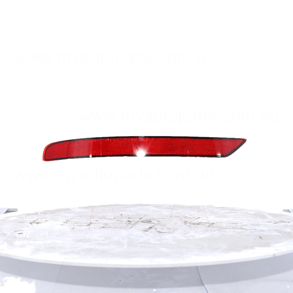 Mitsubishi Outlander OEM Rear Bar Lamp Passenger Side 02/2022 to / - 8355A117