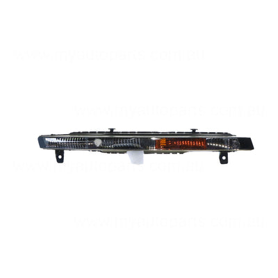 Front Bar Park / Indicator Lamp Drivers Side Certified Suits Audi Q7 4L 2009 to 2015
