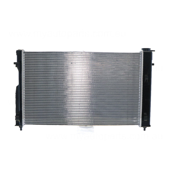 Radiator 35 / 35 mm Plastic Aluminium 675 x 428 x 28 mm Manual/Auto 3.8l L Aftermarket suits Holden