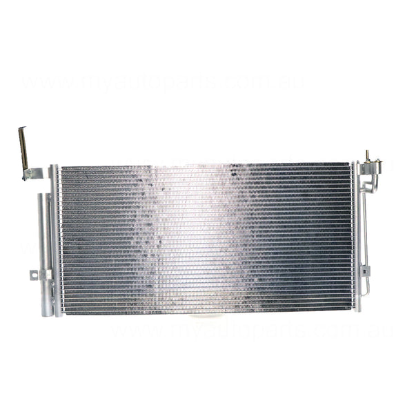 18 mm 8 mm Fin A/C Condenser Aftermarket Suits Hyundai Santa Fe SM 2000 to 2006