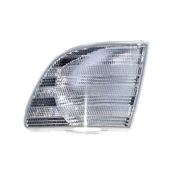 Front Park / Indicator Lamp Passenger Side Certified Suits Mercedes-Benz Vito 638 1998 to 2004