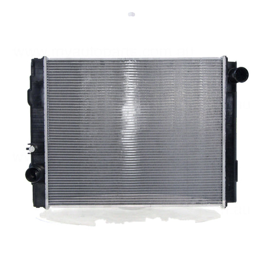 Radiator Aftermarket Suits Mitsubishi Mitsubishi/Fuso Truck FE 2005 to 2021-45 / 45 mm Plastic Aluminium 525 x 438 x 48 mm Manual