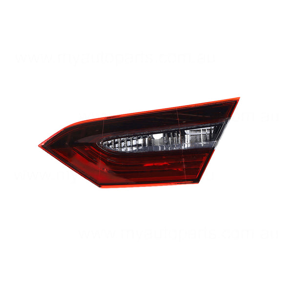 Toyota Camry OEM Boot Lid Lamp Drivers Side 02/2021 to / - 8158133360