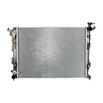 Radiator 35 / 35 mm Plastic Aluminium 635 x 480 x 16 mm Automatic 2.0 L G4KD Aftermarket Suits Kia Sportage SL II 2013 to 2015