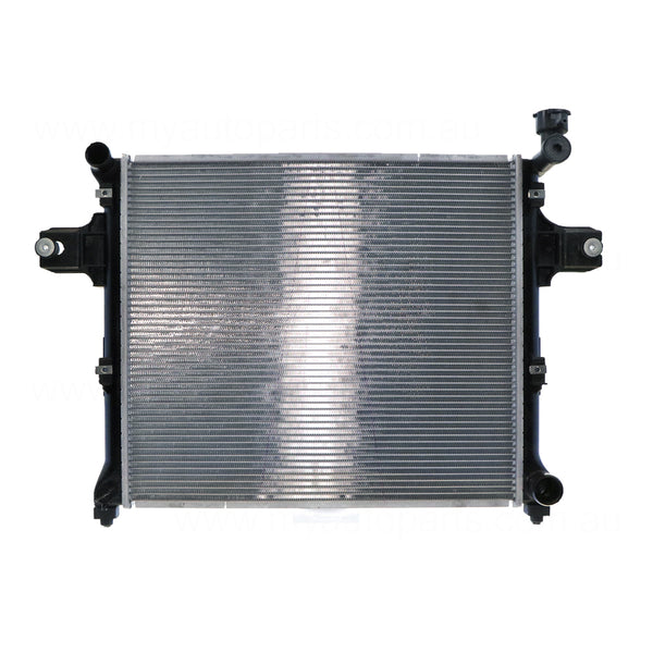 Radiator Aftermarket suits Jeep Grand cherokee or Commander 2005 to 2011