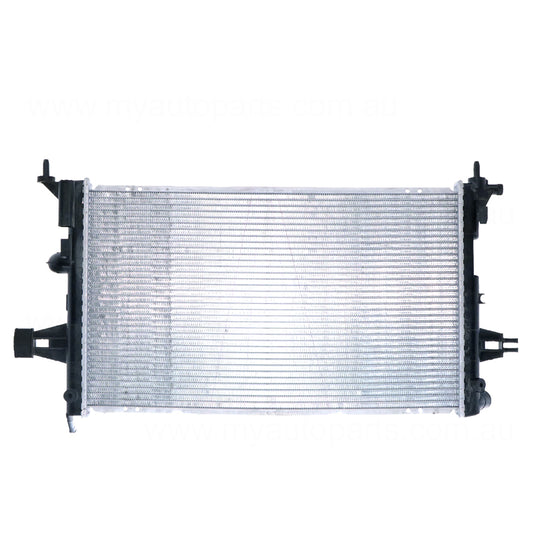 Radiator 34 / 34 mm Plastic Aluminium 600 x 368 x 26 mm Manual 2.0L/2.2L L Z20/Z22 Aftermarket Suits Holden Astra AH 2004 to 2009
