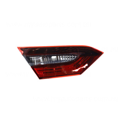 Toyota Camry Genuine Boot Lid Lamp Passenger Side 02/2021 to / - 8159133360