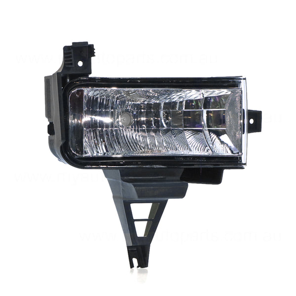 Fog Lamp Passenger Side Certified suits Toyota Landcruiser 200 Series 2007 to 2012