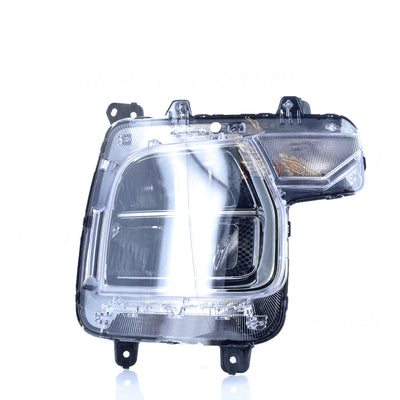 Hyundai Staria OEM Head Lamp Drivers Side 06/2021 to / - 92102CG120