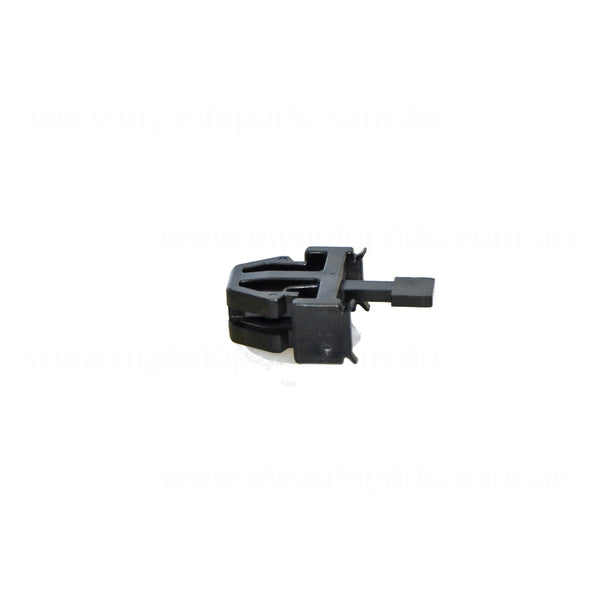 Clip OEM Suits Mazda 121 Metro Dw DW 1996 to 2002