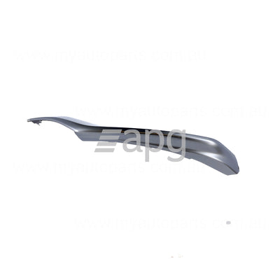 Toyota Camry OEM Front Bar Mould Passenger Side Lower 02/2021 to / - 5312433170