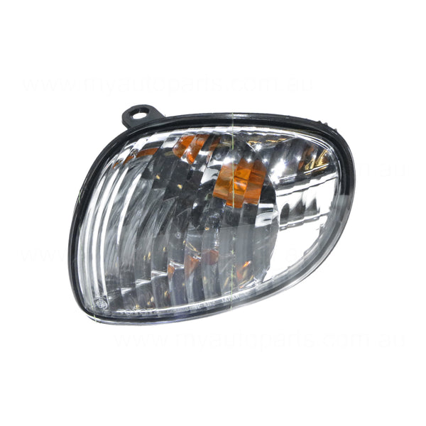Front Park / Indicator Lamp Passenger Side Genuine Suits Toyota Corolla AE112R 1999 to 2001
