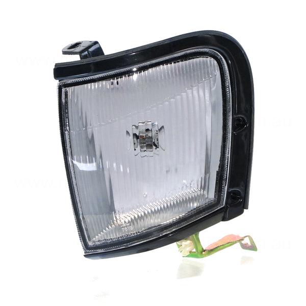 Front Park / Indicator Lamp Passenger Side Certified Suits Holden Rodeo TF 1997 to 2003
