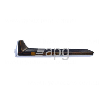 Subaru Forester OEM Front Bar Mould Drivers Side 02/2016 to 07/2018 - 57708SG000