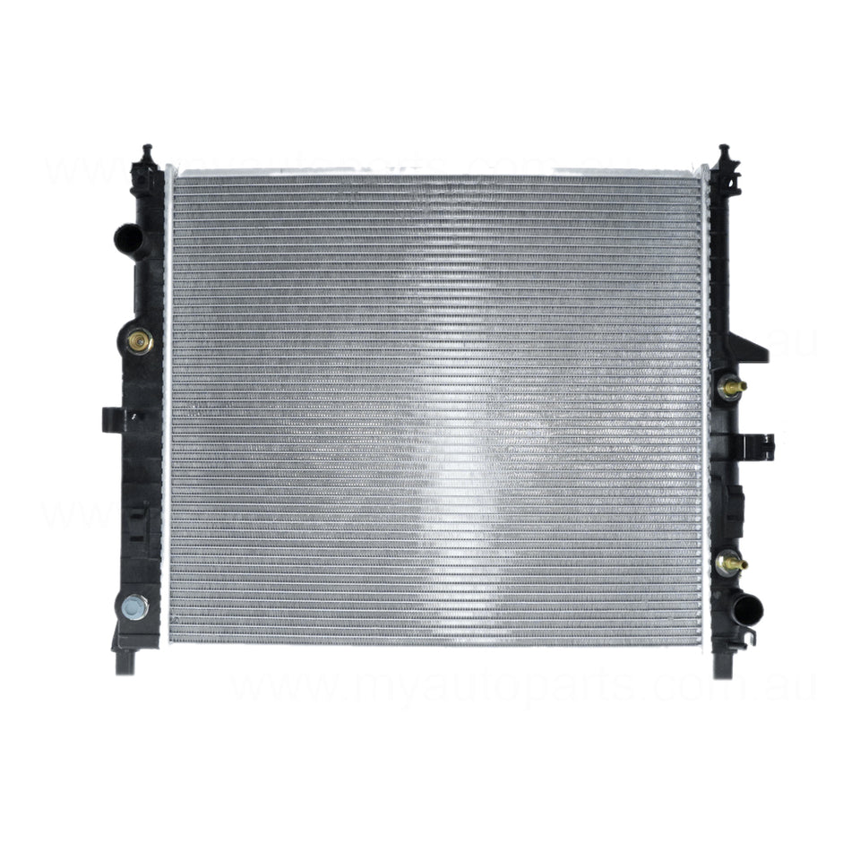 Radiator 36 mm 36 / Plastic Aluminium 610 x 538 x 32 mm Manual/Auto M112,M113 Aftermarket Suits Mercedes-Benz M Class W163 1998 to 2005