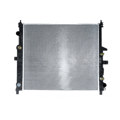 Radiator 36 mm 36 / Plastic Aluminium 610 x 538 x 32 mm Manual/Auto M112,M113 Aftermarket Suits Mercedes-Benz M Class W163 1998 to 2005