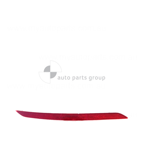 Rear Bar Reflector Passenger Side OEM suits Hyundai Elantra AD