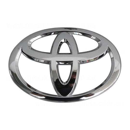 Grille Emblem OEM Suits Toyota Landcruiser 100 SERIES 5/2005 to 7/2007