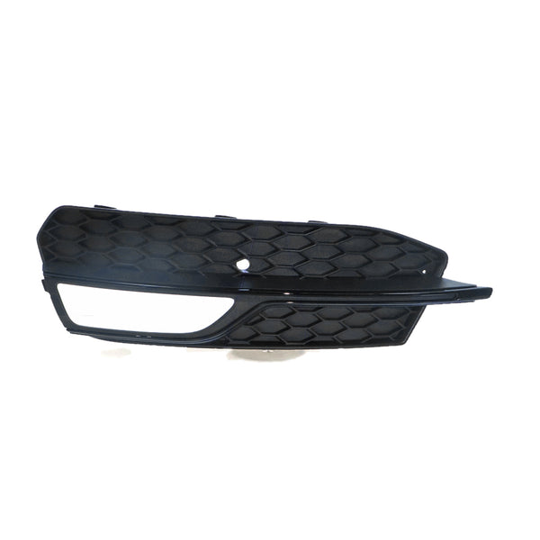 Front Bar Grille With Fog Light Mount Passenger Side OEM Suits Audi A3 S-Line 8V 5/2013 to 5/2016