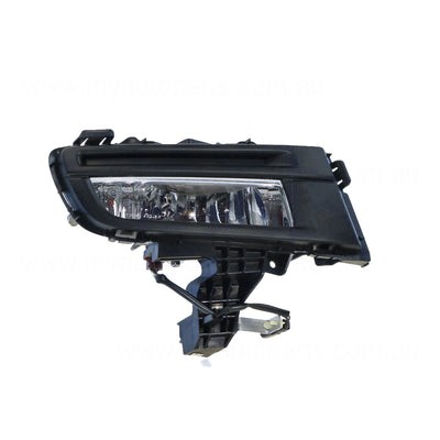Fog Lamp Drivers Side Genuine Suits Mazda 3 SP23 BK Sedan 2006 to 2009