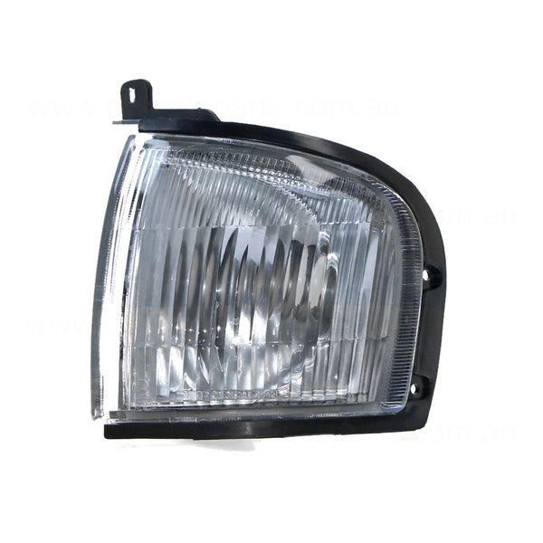 Front Park / Indicator Lamp Passenger Side Certified Suits Mazda B Series UN 1999 to 2002