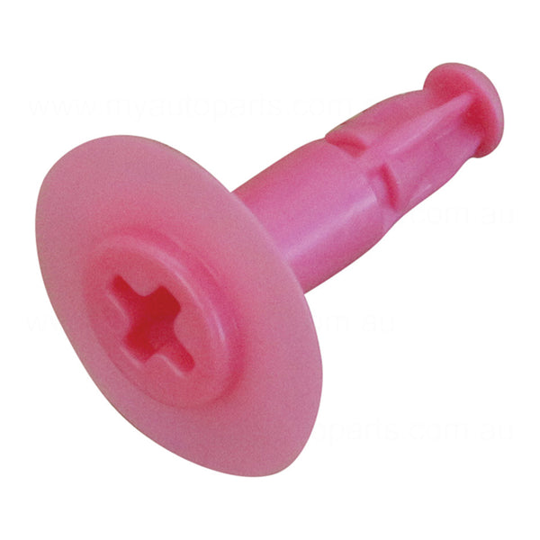 Clip OEM suits Toyota
