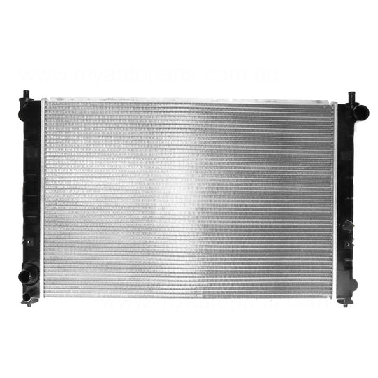 Radiator 32 / 38 mm Plastic Aluminium 690 x 458 x 26 mm Manual/Auto 2.5 3.0 L GY AJ Aftermarket Suits Mazda MPV LW 1999 to 2006