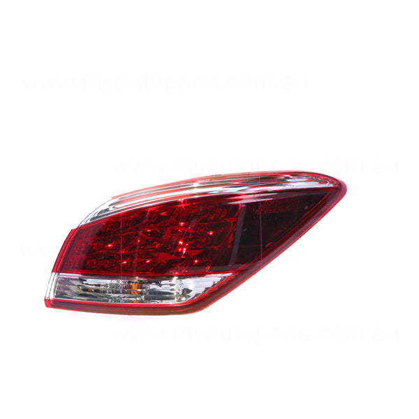 Red/Clear Tail Lamp Drivers Side OEM suits Nissan Murano Z51