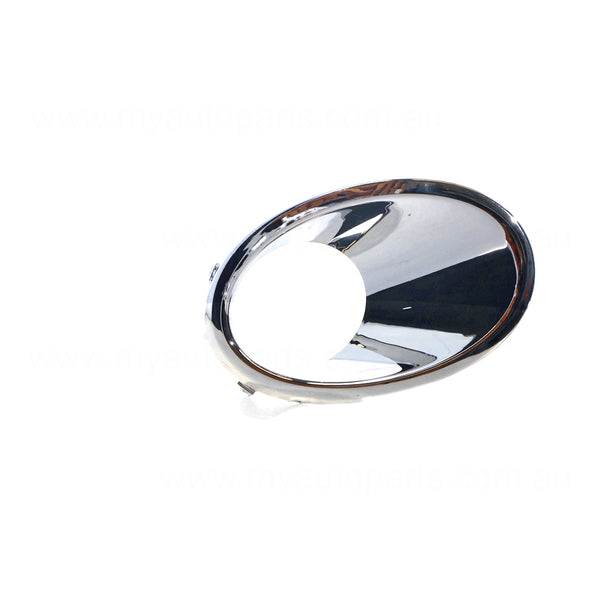 Chrome Front Bar Grille With Fog Light Mount Drivers Side Genuine Suits Nissan Dualis J10 1/2010 to 5/2014