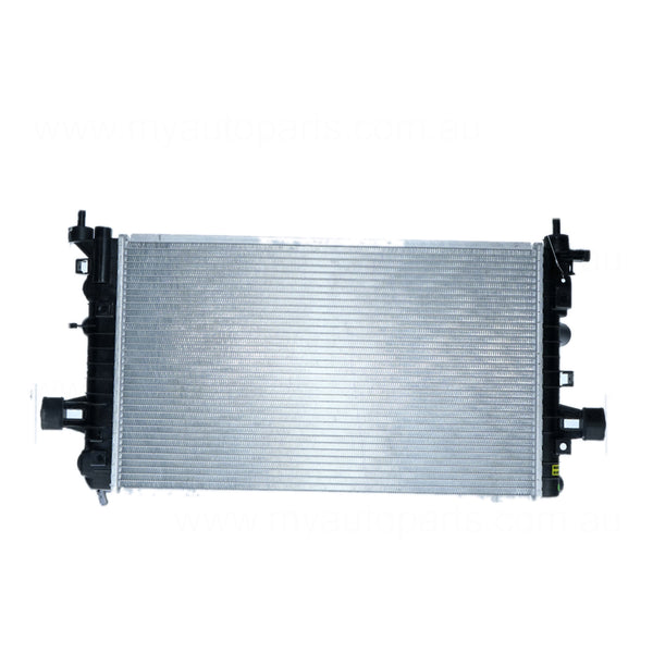 Radiator 34 / 34 mm Plastic Aluminium 600 x 368 x 26 mm Automatic 1.8 L Z18 Aftermarket Suits Holden Astra AH 2004 to 2009