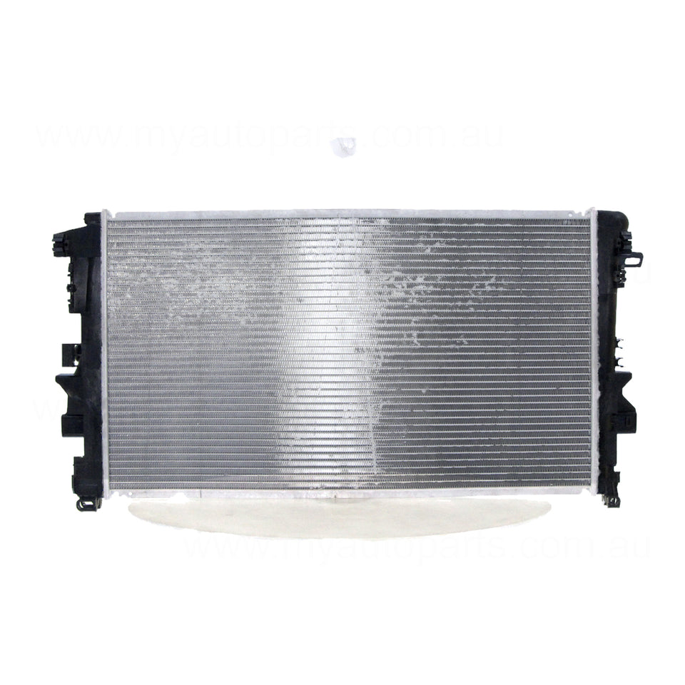Radiator 38 / 38 mm Plastic Aluminium 680 x 415 x 26 mm Manual 2.2L,3.0L L 64698#,642990 Aftermarket Suits Mercedes-Benz Vito 639 2004 to 2015