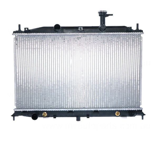 Radiator 33 mm 33 / Plastic Aluminium 370 x 628 x 16 mm Manual/Auto 1.6L L G4ED5 Aftermarket Suits Hyundai Accent MC 2006 to 2009